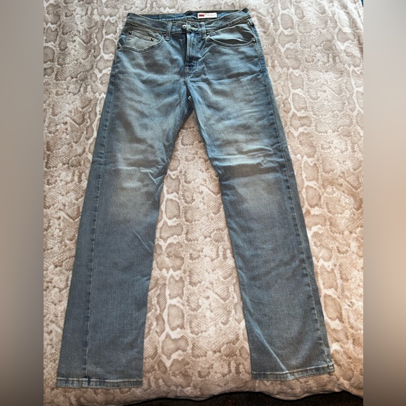 Mens Wrangler “Irregular” Jeans - Picture 1 of 3